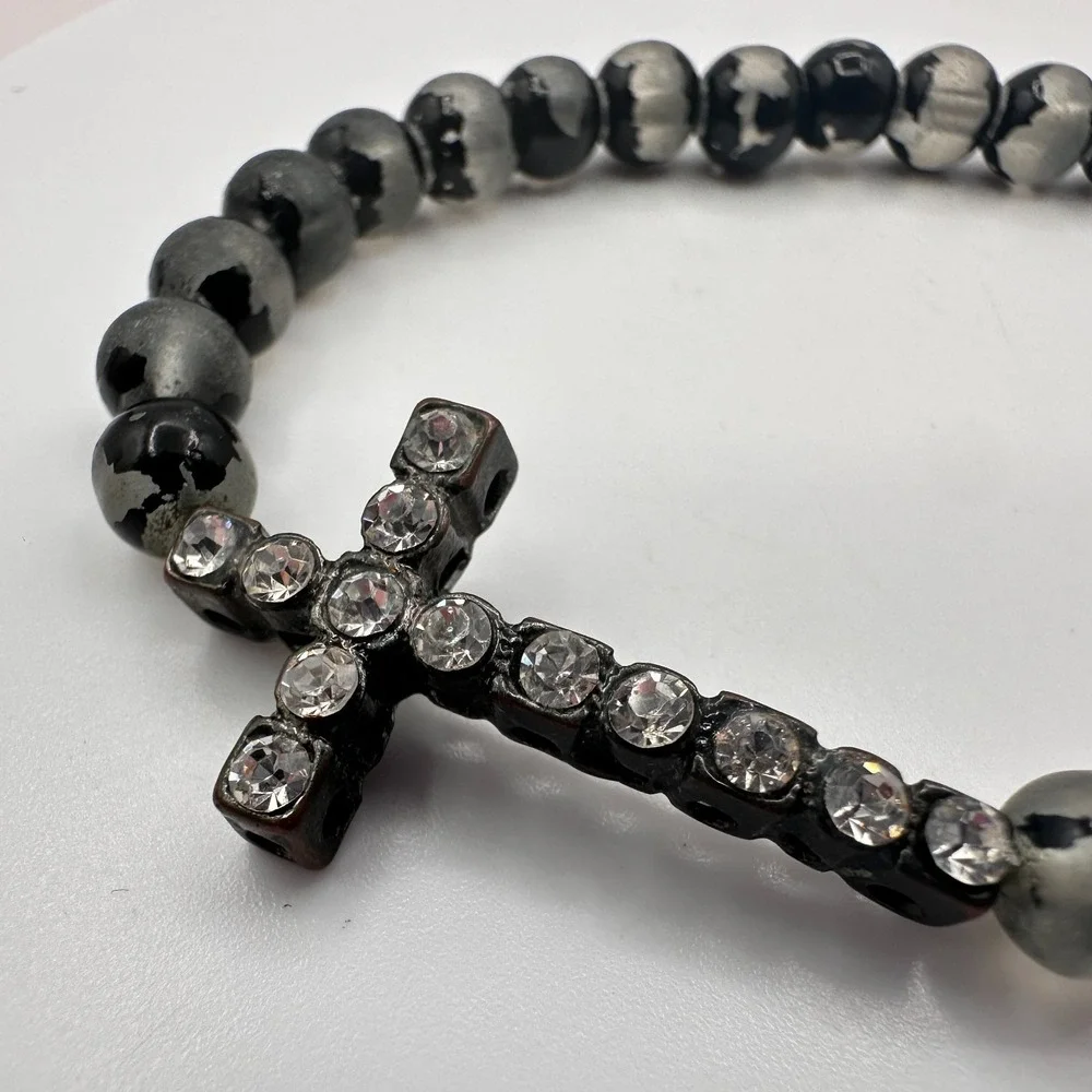 Vintage 90s Clear Glass Beaded Cross Bracelet Goth Religious Fashion Jewelry 90s